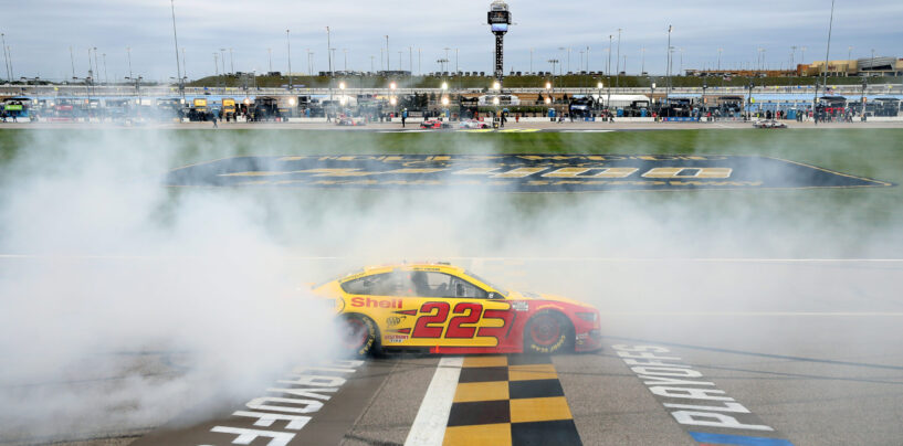 Joey Logano Outruns Kevin Harvick In Kansas And Advances To The Championship 4 Of The NASCAR Playoffs