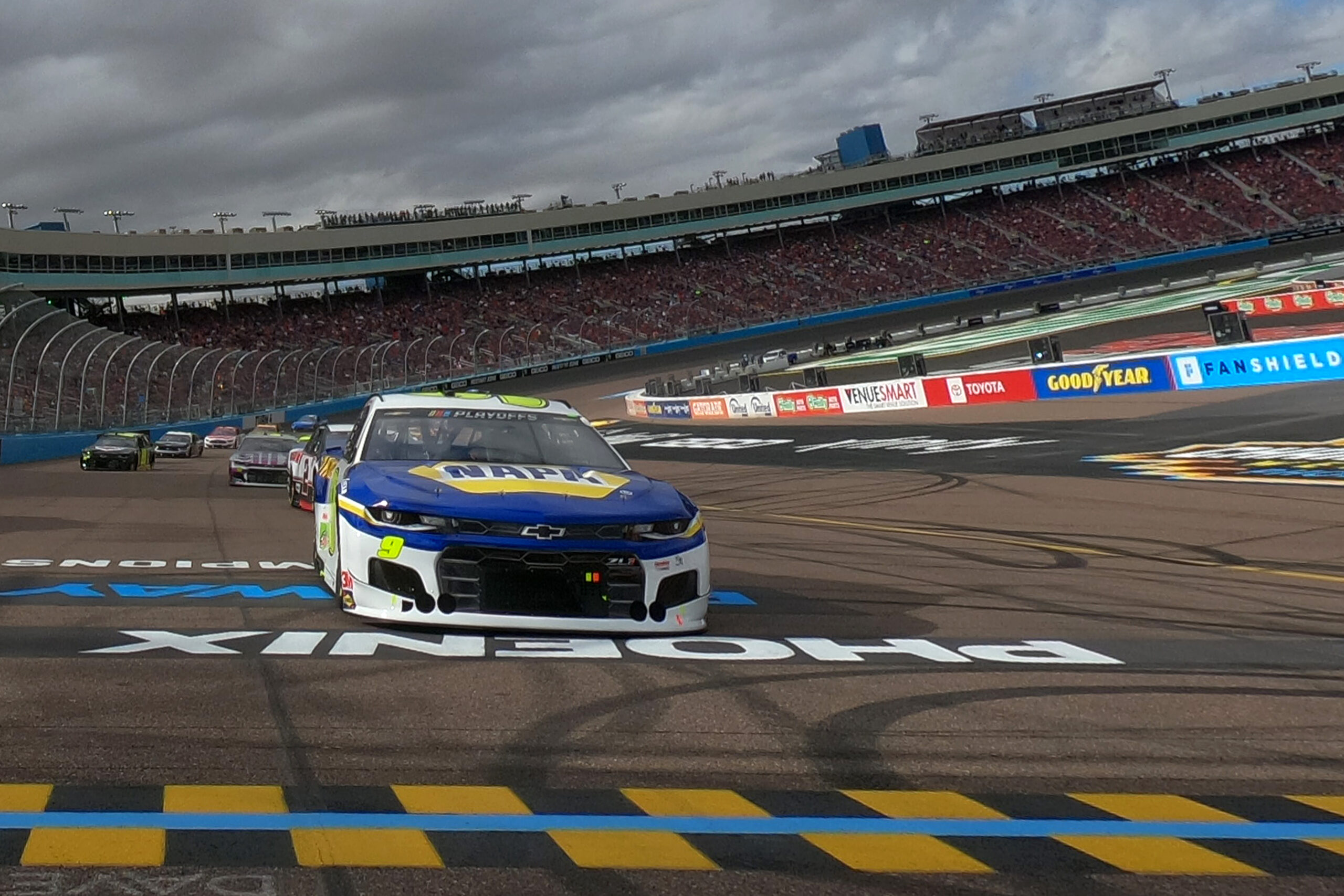 Chase Elliott Dominates At Phoenix To Win The 2020 NASCAR Cup Series Championship The Fourth Turn