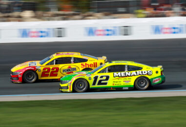 PHOTOS: NASCAR Cup Series Mobil 1 301 At New Hampshire Motor Speedway