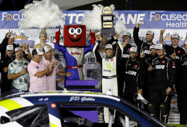 Aric Almirola Bests Connor Zilisch In Xfinity Playoff Race At Las Vegas