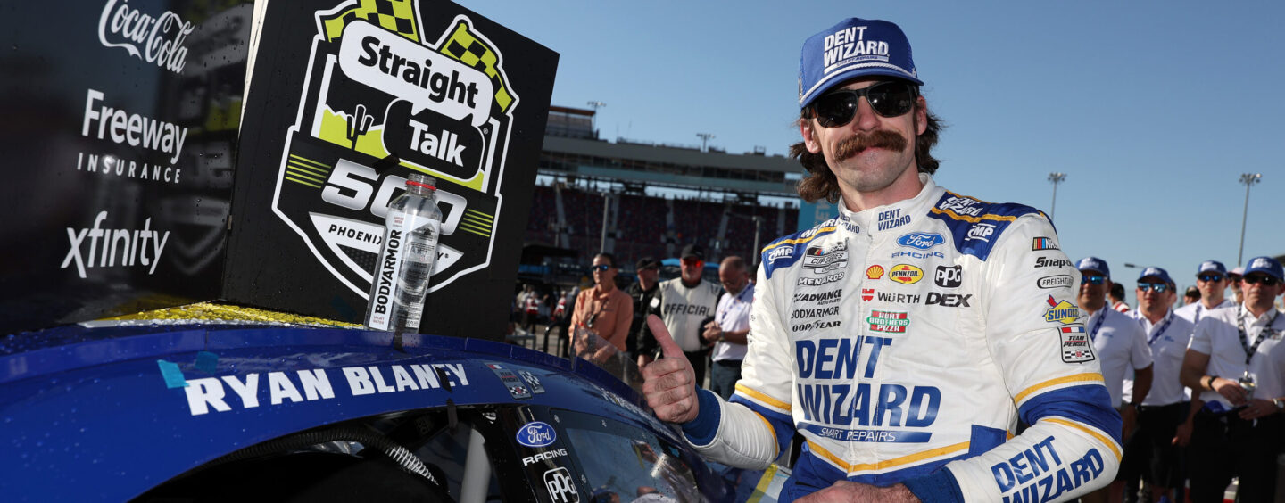 Ryan Blaney Overcomes Challenges To Outrun Christopher Bell For Win At Phoenix