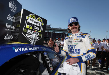 Ryan Blaney Overcomes Challenges To Outrun Christopher Bell For Win At Phoenix