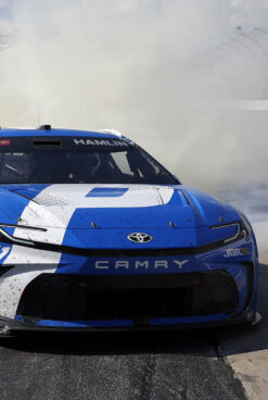 Hamlin Wins Thrilling NASCAR All-Star Race At Dover Motor Speedway