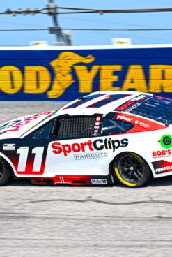 Denny Hamlin Ready To Tackle Another Title Run At Darlington Raceway