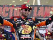 Chase Briscoe Makes Statement With Dominant Las Vegas Win