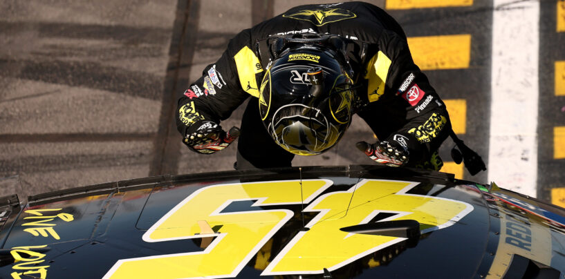 Tyler Reddick Wins Phoenix To Stay In Title Contention