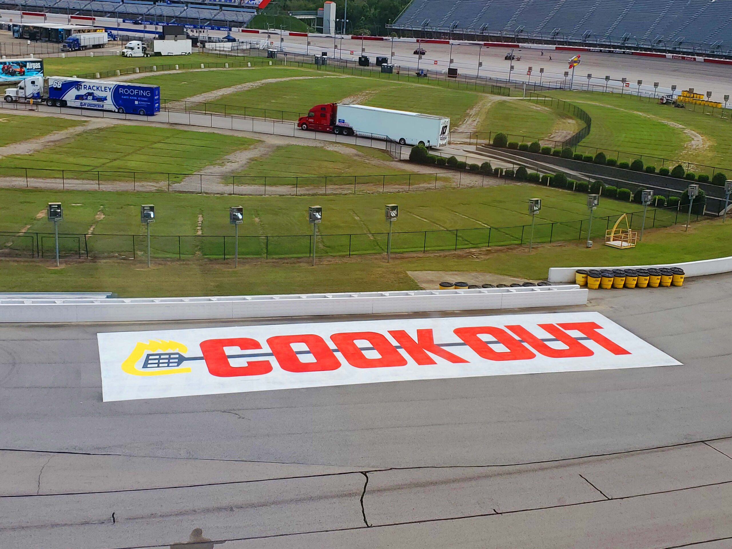 Darlington Raceway & Cook Out Renew Entitlement For Cook Out Southern