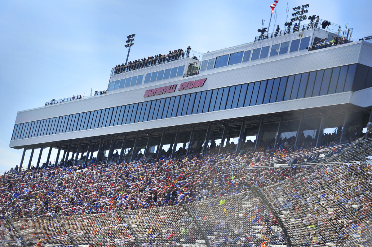New Verizon WiFI Connectivity For Fans At Martinsville Speedway The